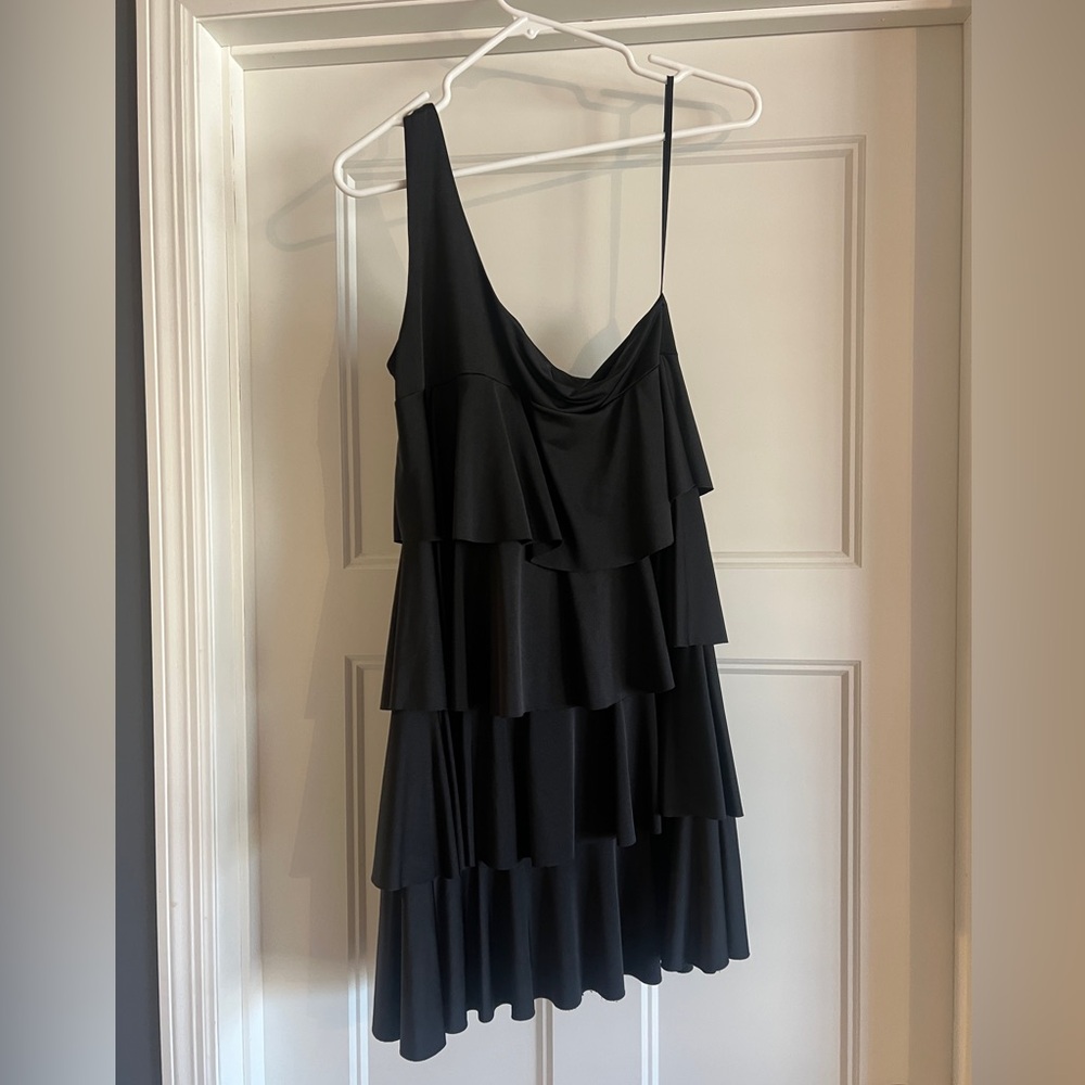 Elegant Black Tiered Dress One Shoulder Dress